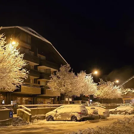 Large Deluxe - Lovo *