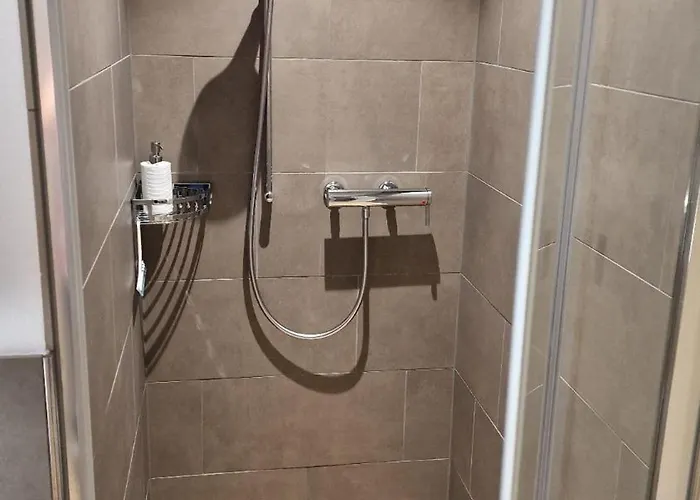 Apartamento Large Deluxe - Lovo Lenk